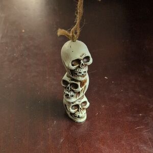 Hanging Skull Ornament